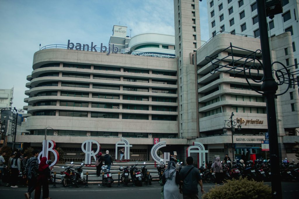 Opening the State-Bank Account for the Second Home Visa